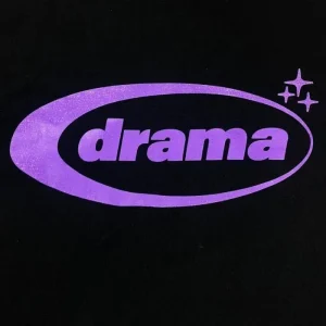 Drama Call Oval T-shirt Black and Purple